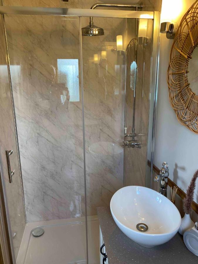 Boyce Fen Farm Retreat Glamping & Fishery Villa Wisbech Eksteriør billede